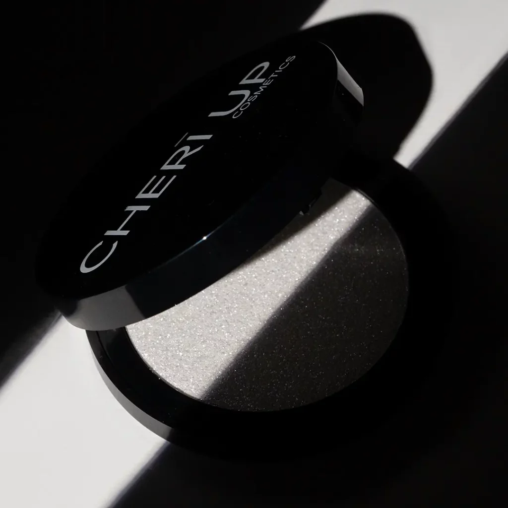 CHERĪ_UP THE GLASS FLOWER HIGHLIGHTER - Image 2