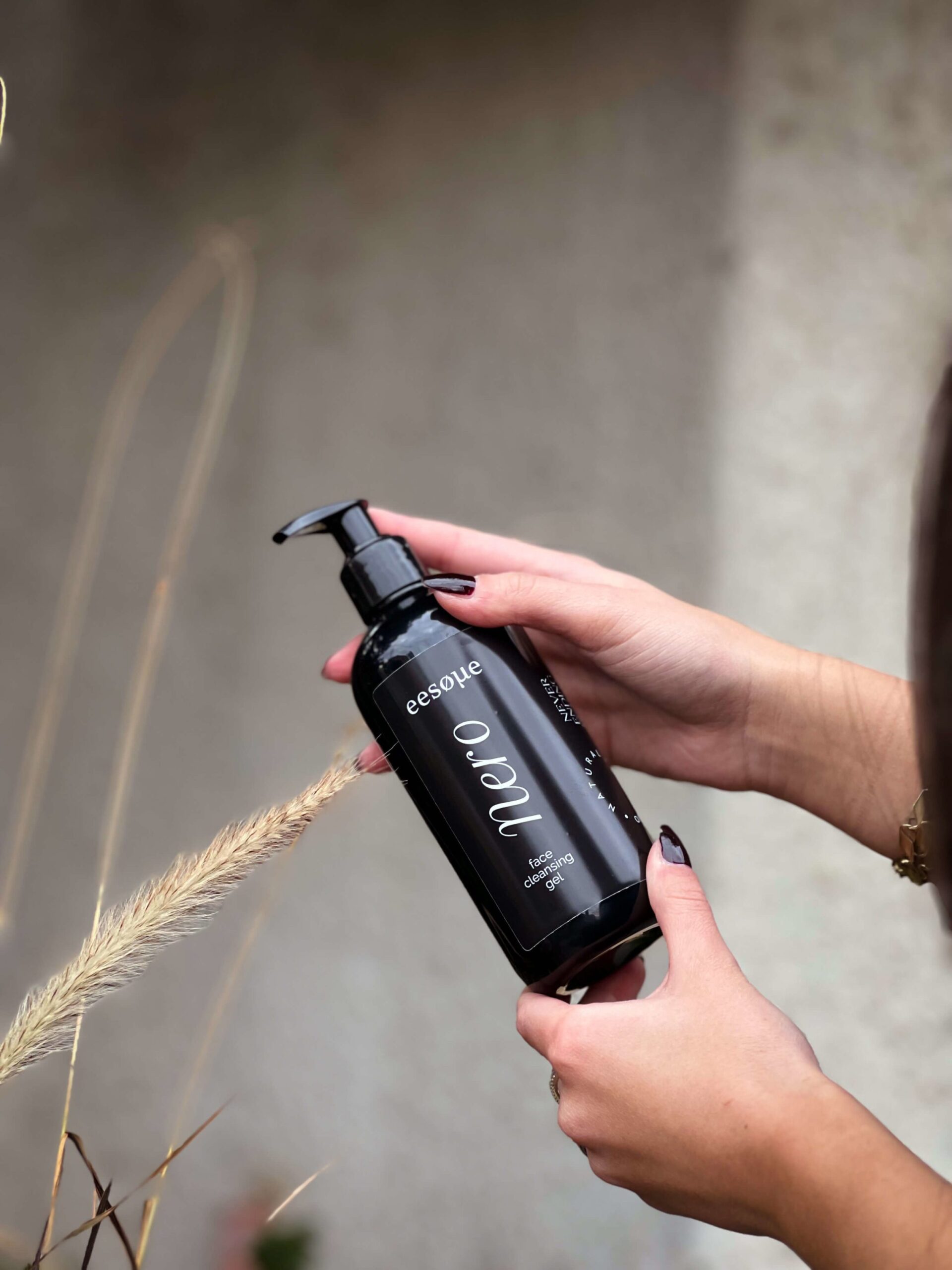 EESOME Nero Gel Καθαρισμού Προσώπου - Image 4