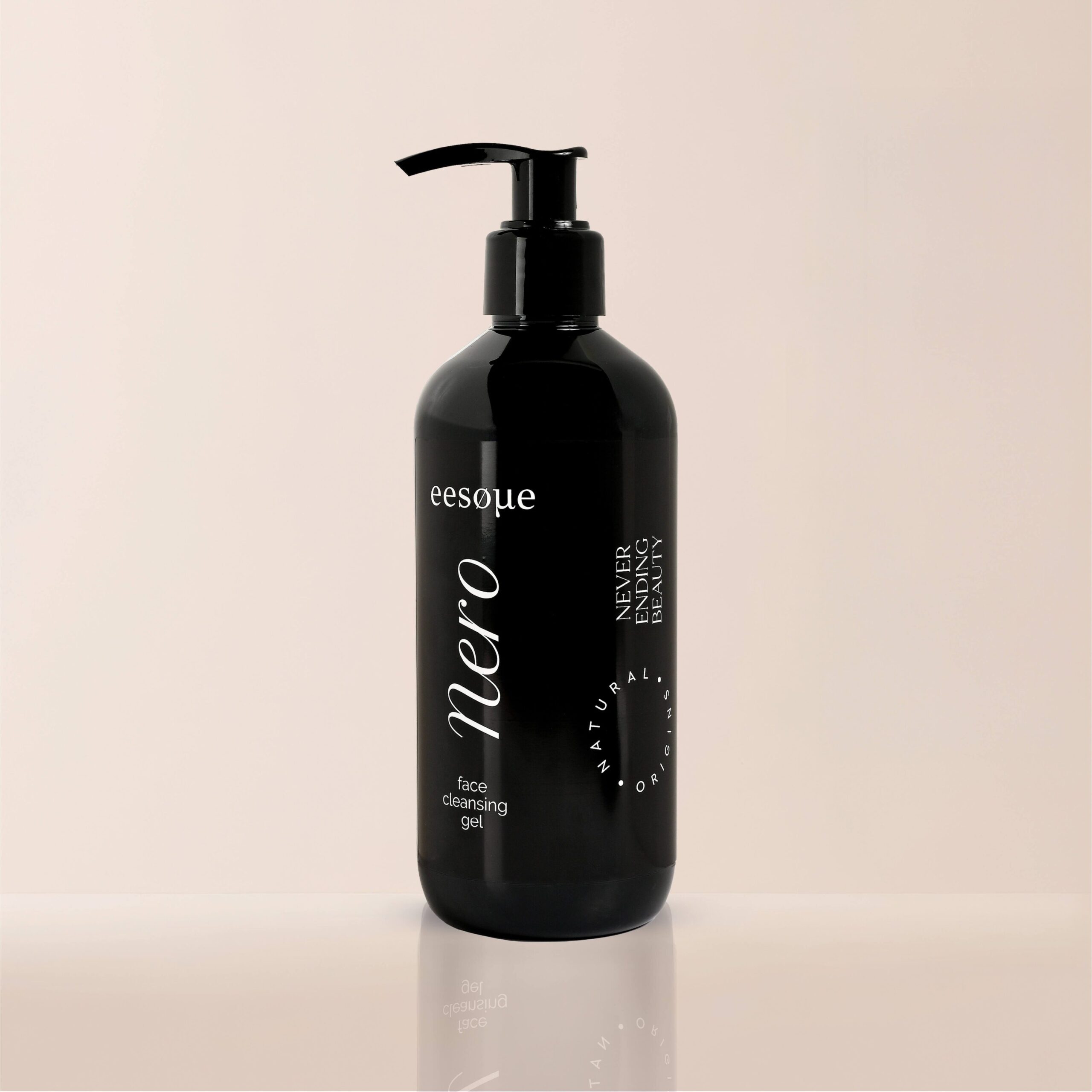 EESOME Nero Gel Καθαρισμού Προσώπου
