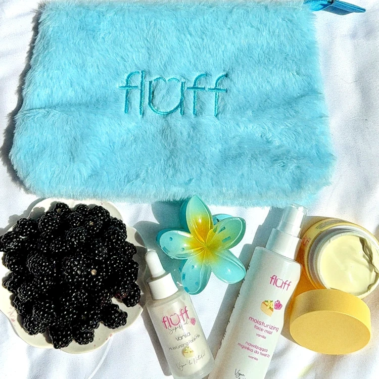 Fluff Fluffy Cosmetic Bag Medium Blue - Image 3